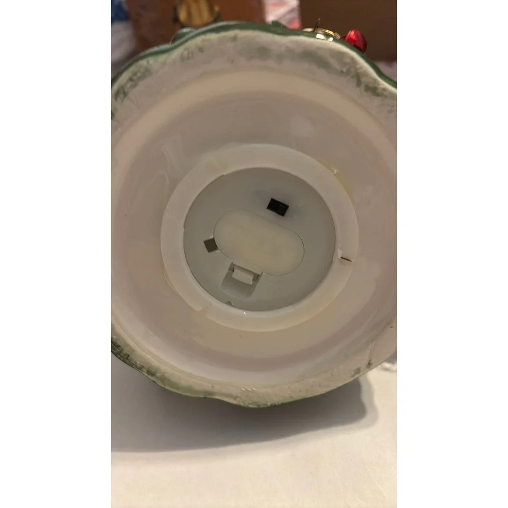 BATTERY CERAMIC XMAS TREE LIGHTS UP